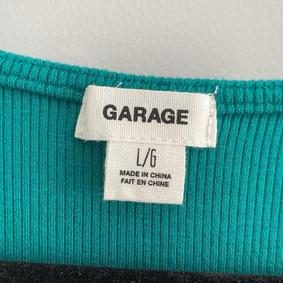 Garage women’s turquoise ribbed t-shirt with lace sides - size large - Picture 4 of 5